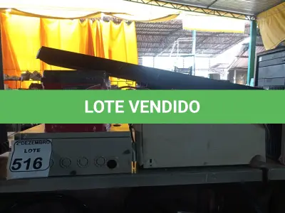 LOTE 516 - 01 BATERIA AUTOMOTIVA, 01 QUADRO ELÉTRICO, 01 SUCATA DE NOBREAK E UMA RÉGUA. (NO ESTADO) ATENÇÃO! FAZER A VISITAÇÃO ANTES DE ARREMATAR, NÃO SABEMOS SE FUNCIONA. LEILÃO NÃO TEM GARANTIA E NEM DEVOLUÇÃO, SUJEITO A POSSÍVEIS AVARIAS VISÍVEIS/OCULTAS E/OU AUSÊNCIA DE COMPONENTES.