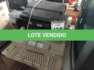 LOTE 458 - 01 AMPLIFICADOR PA-200 MARCA STANER E 03 MÁQUINAS DE ESCREVER ELÉTRICAS MARCAS E MODELOS DIVERSOS. (NO ESTADO) ATENÇÃO! FAZER A VISITAÇÃO ANTES DE ARREMATAR, NÃO SABEMOS SE FUNCIONA. LEILÃO NÃO TEM GARANTIA E NEM DEVOLUÇÃO, SUJEITO A POSSÍVEIS AVARIAS VISÍVEIS/OCULTAS E/OU AUSÊNCIA DE COMPONENTES.