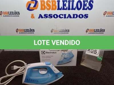 LOTE 405 - 01 FERRO A VAPOR P/ PASSAR ROUPAS MARCA ELECTROLUX COR BRANCA C/AZUL (NOVO). (NO ESTADO) ATENÇÃO! FAZER A VISITAÇÃO ANTES DE ARREMATAR, NÃO SABEMOS SE FUNCIONA. LEILÃO NÃO TEM GARANTIA E NEM DEVOLUÇÃO, SUJEITO A POSSÍVEIS AVARIAS VISÍVEIS/OCULTAS E/OU AUSÊNCIA DE COMPONENTES.