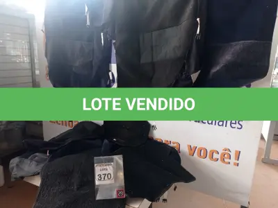 LOTE 370 - 01 LOTE C/VÁRIOS TAPETES E CAPAS DE BANCO VEICULAR. (NO ESTADO) ATENÇÃO! FAZER A VISITAÇÃO ANTES DE ARREMATAR, NÃO SABEMOS SE FUNCIONA. LEILÃO NÃO TEM GARANTIA E NEM DEVOLUÇÃO, SUJEITO A POSSÍVEIS AVARIAS VISÍVEIS/OCULTAS E/OU AUSÊNCIA DE COMPONENTES.