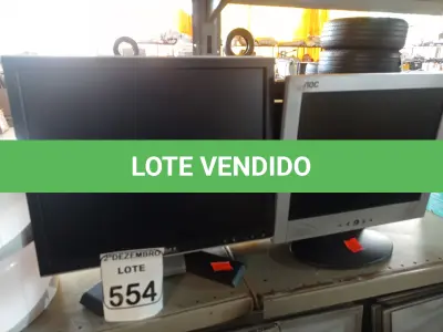 LOTE 554 - 05 MONITORES LCD MARCAS E MODELOS DIVERSOS. (NO ESTADO) ATENÇÃO! FAZER A VISITAÇÃO ANTES DE ARREMATAR, NÃO SABEMOS SE FUNCIONA. LEILÃO NÃO TEM GARANTIA E NEM DEVOLUÇÃO, SUJEITO A POSSÍVEIS AVARIAS VISÍVEIS/OCULTAS E/OU AUSÊNCIA DE COMPONENTES.