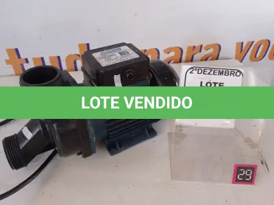 LOTE 335 - 01 MOTOBOMBA CENTRÍFUGA HIDROMASSAGEM MODELO ECH-100I POTÊNCIA 1CV. (NO ESTADO) ATENÇÃO! FAZER A VISITAÇÃO ANTES DE ARREMATAR, NÃO SABEMOS SE FUNCIONA. LEILÃO NÃO TEM GARANTIA E NEM DEVOLUÇÃO, SUJEITO A POSSÍVEIS AVARIAS VISÍVEIS/OCULTAS E/OU AUSÊNCIA DE COMPONENTES.