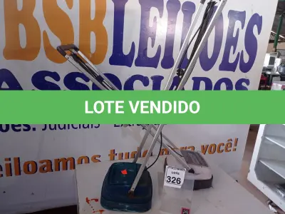 LOTE 326 - 02 ENCERADEIRAS ANTIGAS MARCA ELECTROLUX. (NO ESTADO) ATENÇÃO! FAZER A VISITAÇÃO ANTES DE ARREMATAR, NÃO SABEMOS SE FUNCIONA. LEILÃO NÃO TEM GARANTIA E NEM DEVOLUÇÃO, SUJEITO A POSSÍVEIS AVARIAS VISÍVEIS/OCULTAS E/OU AUSÊNCIA DE COMPONENTES.