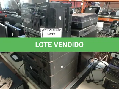 LOTE 317 - 02 TOCA DISCOS E 01 RECEIVER E 01 TOCA CDS C/AVARIAS MARCAS E MODELOS DIVERSOS. (NO ESTADO) ATENÇÃO! FAZER A VISITAÇÃO ANTES DE ARREMATAR, NÃO SABEMOS SE FUNCIONA. LEILÃO NÃO TEM GARANTIA E NEM DEVOLUÇÃO, SUJEITO A POSSÍVEIS AVARIAS VISÍVEIS/OCULTAS E/OU AUSÊNCIA DE COMPONENTES.