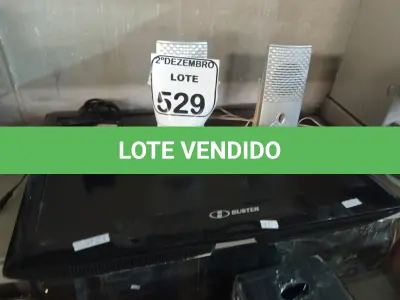 LOTE 529 - 01 TV MARCA BUSTER C/FONTE FUNCIONANDO E 01 PAR DE CAIXAS DE SOM P/PC. (NO ESTADO) ATENÇÃO! FAZER A VISITAÇÃO ANTES DE ARREMATAR, NÃO SABEMOS SE FUNCIONA. LEILÃO NÃO TEM GARANTIA E NEM DEVOLUÇÃO, SUJEITO A POSSÍVEIS AVARIAS VISÍVEIS/OCULTAS E/OU AUSÊNCIA DE COMPONENTES.