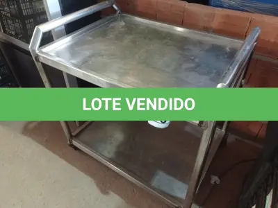 LOTE 496 - 01 CARRINHO EM INOX. (NO ESTADO) ATENÇÃO! FAZER A VISITAÇÃO ANTES DE ARREMATAR, NÃO SABEMOS SE FUNCIONA. LEILÃO NÃO TEM GARANTIA E NEM DEVOLUÇÃO, SUJEITO A POSSÍVEIS AVARIAS VISÍVEIS/OCULTAS E/OU AUSÊNCIA DE COMPONENTES.