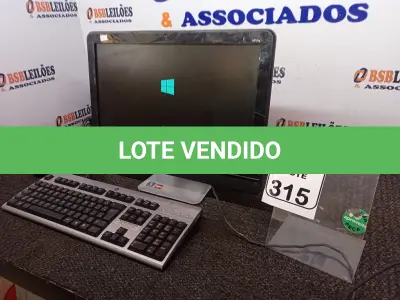 LOTE 315 - 01 ALL IN ONE MARCA HP C/FONTE. (NO ESTADO) ATENÇÃO! FAZER A VISITAÇÃO ANTES DE ARREMATAR, NÃO SABEMOS SE FUNCIONA. LEILÃO NÃO TEM GARANTIA E NEM DEVOLUÇÃO, SUJEITO A POSSÍVEIS AVARIAS VISÍVEIS/OCULTAS E/OU AUSÊNCIA DE COMPONENTES.