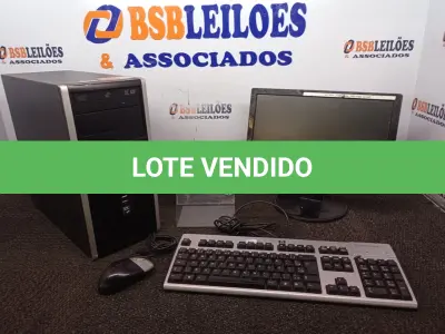 LOTE 310 - 01 CPU MARCA HP, 01 MONITOR MARCA POSITIVO C/TECLADO E MOUSE. (NO ESTADO) ATENÇÃO! FAZER A VISITAÇÃO ANTES DE ARREMATAR, NÃO SABEMOS SE FUNCIONA. LEILÃO NÃO TEM GARANTIA E NEM DEVOLUÇÃO, SUJEITO A POSSÍVEIS AVARIAS VISÍVEIS/OCULTAS E/OU AUSÊNCIA DE COMPONENTES.