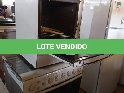 LOTE 475 - 01 FOGÃO 04 BOCAS MARCA CONTINENTAL E 01 FOGÃO 06 BOCAS MARCA DAKO. (NO ESTADO) ATENÇÃO! FAZER A VISITAÇÃO ANTES DE ARREMATAR, NÃO SABEMOS SE FUNCIONA. LEILÃO NÃO TEM GARANTIA E NEM DEVOLUÇÃO, SUJEITO A POSSÍVEIS AVARIAS VISÍVEIS/OCULTAS E/OU AUSÊNCIA DE COMPONENTES.