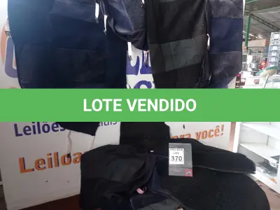 LOTE 370 - 01 LOTE C/VÁRIOS TAPETES E CAPAS DE BANCO VEICULAR. (NO ESTADO) ATENÇÃO! FAZER A VISITAÇÃO ANTES DE ARREMATAR, NÃO SABEMOS SE FUNCIONA. LEILÃO NÃO TEM GARANTIA E NEM DEVOLUÇÃO, SUJEITO A POSSÍVEIS AVARIAS VISÍVEIS/OCULTAS E/OU AUSÊNCIA DE COMPONENTES.