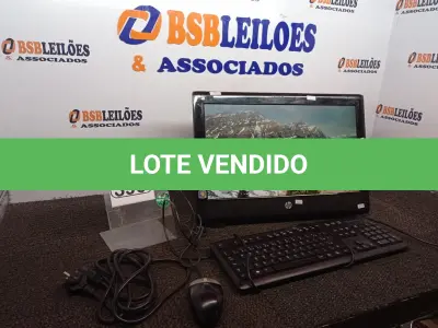 LOTE 390 - 01 ALL IN ONE MARCA HP C/TECLADO E MOUSE. (NO ESTADO) ATENÇÃO! FAZER A VISITAÇÃO ANTES DE ARREMATAR, NÃO SABEMOS SE FUNCIONA. LEILÃO NÃO TEM GARANTIA E NEM DEVOLUÇÃO, SUJEITO A POSSÍVEIS AVARIAS VISÍVEIS/OCULTAS E/OU AUSÊNCIA DE COMPONENTES.