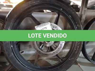 LOTE 520 - 01 RODA P/MOTO COM PNEU E CÂMARA DE AR, ARO “18. PARA HONDA 150 E 160 CILINDRADAS. (NO ESTADO) ATENÇÃO! FAZER A VISITAÇÃO ANTES DE ARREMATAR, NÃO SABEMOS SE FUNCIONA. LEILÃO NÃO TEM GARANTIA E NEM DEVOLUÇÃO, SUJEITO A POSSÍVEIS AVARIAS VISÍVEIS/OCULTAS E/OU AUSÊNCIA DE COMPONENTES.