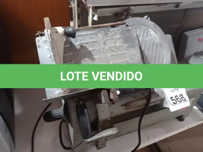 LOTE 568 - 01 CORTADOR DE FRIOS MARCA FILIZOLA. (NO ESTADO) ATENÇÃO! FAZER A VISITAÇÃO ANTES DE ARREMATAR, NÃO SABEMOS SE FUNCIONA. LEILÃO NÃO TEM GARANTIA E NEM DEVOLUÇÃO, SUJEITO A POSSÍVEIS AVARIAS VISÍVEIS/OCULTAS E/OU AUSÊNCIA DE COMPONENTES.