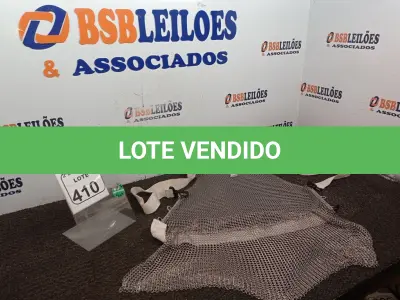 LOTE 410 - 01 AVENTAL P/AÇOUGUEIRO. (NO ESTADO) ATENÇÃO! FAZER A VISITAÇÃO ANTES DE ARREMATAR, NÃO SABEMOS SE FUNCIONA. LEILÃO NÃO TEM GARANTIA E NEM DEVOLUÇÃO, SUJEITO A POSSÍVEIS AVARIAS VISÍVEIS/OCULTAS E/OU AUSÊNCIA DE COMPONENTES.