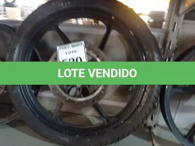 LOTE 520 - 01 RODA P/MOTO COM PNEU E CÂMARA DE AR, ARO “18. PARA HONDA 150 E 160 CILINDRADAS. (NO ESTADO) ATENÇÃO! FAZER A VISITAÇÃO ANTES DE ARREMATAR, NÃO SABEMOS SE FUNCIONA. LEILÃO NÃO TEM GARANTIA E NEM DEVOLUÇÃO, SUJEITO A POSSÍVEIS AVARIAS VISÍVEIS/OCULTAS E/OU AUSÊNCIA DE COMPONENTES.