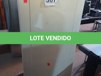 LOTE 307 - 01 GELADEIRA MARCA CONTINENTAL 220V. (NO ESTADO) ATENÇÃO! FAZER A VISITAÇÃO ANTES DE ARREMATAR, NÃO SABEMOS SE FUNCIONA. LEILÃO NÃO TEM GARANTIA E NEM DEVOLUÇÃO, SUJEITO A POSSÍVEIS AVARIAS VISÍVEIS/OCULTAS E/OU AUSÊNCIA DE COMPONENTES.