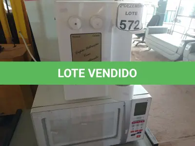 LOTE 572 - 01 PURIFICADOR DE ÁGUA MARCA FOFT E 01 MICROONDAS MARCA BRASTEMP. (NO ESTADO) ATENÇÃO! FAZER A VISITAÇÃO ANTES DE ARREMATAR, NÃO SABEMOS SE FUNCIONA. LEILÃO NÃO TEM GARANTIA E NEM DEVOLUÇÃO, SUJEITO A POSSÍVEIS AVARIAS VISÍVEIS/OCULTAS E/OU AUSÊNCIA DE COMPONENTES.