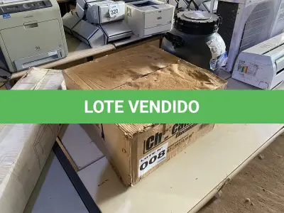 LOTE 008 - 01 - CHOCADEIRA 80 OVOS AUTOMÁTICA 220V (NO ESTADO, NÃO SABEMOS SE FUNCIONA. LEILÃO NÃO TEM GARANTIA E NEM DEVOLUÇÃO, SUJEITO A POSSÍVEIS AVARIAS VISÍVEIS/OCULTAS E/OU AUSÊNCIA DE COMPONENTES)