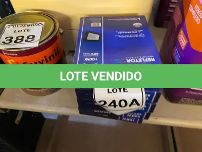 LOTE 240 - 05 REFLETORES LED AMBIENTE EXTERNO 100W. (NOVO), (NO ESTADO) ATENÇÃO! FAZER A VISITAÇÃO ANTES DE ARREMATAR, NÃO SABEMOS SE FUNCIONA. LEILÃO NÃO TEM GARANTIA E NEM DEVOLUÇÃO, SUJEITO A POSSÍVEIS AVARIAS VISÍVEIS/OCULTAS E/OU AUSÊNCIA DE COMPONENTES.