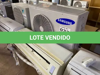 LOTE 033 - 01 KIT AR-CONDICIONADO SAMSUNG 24000 BTUS (NO ESTADO, NÃO SABEMOS SE FUNCIONA. LEILÃO NÃO TEM GARANTIA E NEM DEVOLUÇÃO, SUJEITO A POSSÍVEIS AVARIAS VISÍVEIS/OCULTAS E/OU AUSÊNCIA DE COMPONENTES)