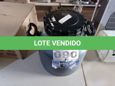 LOTE 090 - 01 - LATÃO LEITE PLÁSTICO 30L ROSCA (NO ESTADO, NÃO SABEMOS SE FUNCIONA. LEILÃO NÃO TEM GARANTIA E NEM DEVOLUÇÃO, SUJEITO A POSSÍVEIS AVARIAS VISÍVEIS/OCULTAS E/OU AUSÊNCIA DE COMPONENTES)