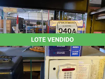 LOTE 040 - 05 REFLETORES LED AMBIENTE EXTERNO 100W. (NOVO) (NO ESTADO) ATENÇÃO! FAZER A VISITAÇÃO ANTES DE ARREMATAR, NÃO SABEMOS SE FUNCIONA. LEILÃO NÃO TEM GARANTIA E NEM DEVOLUÇÃO, SUJEITO A POSSÍVEIS AVARIAS VISÍVEIS/OCULTAS E/OU AUSÊNCIA DE COMPONENTES.