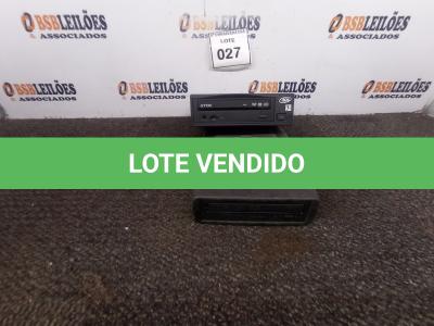LOTE 027 - 01 PACIFIC DIGITAL 8X8 USB DVD DUAL E 01 TDK AID+840G DVD RW. (NO ESTADO EM QUE SE ENCONTRA. SUJEITO A AVARIAS OCULTAS/VISÍVEIS.)