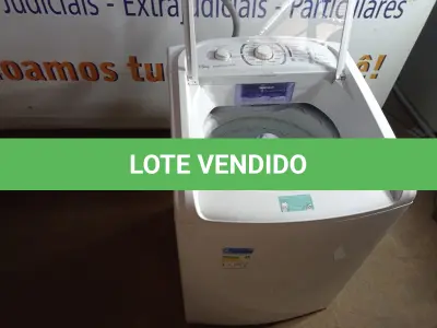 LOTE 044 - 01 LAVADORA ELECTROLUX 15KG 220V(WASHER). (NO ESTADO EM QUE SE ENCONTRA. SUJEITO A AVARIAS OCULTAS/VISÍVEIS.) BH1500X