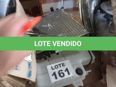 LOTE 161 - 02 – RESERVATÓRIOS AUTOMOTIVOS DIVERSOS (NO ESTADO, NÃO SABEMOS SE FUNCIONA. LEILÃO NÃO TEM GARANTIA E NEM DEVOLUÇÃO, SUJEITO A POSSÍVEIS AVARIAS VISÍVEIS/OCULTAS E/OU AUSÊNCIA DE COMPONENTES)