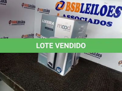 LOTE 176 - 01 LIXEIRA EM INOX C/PEDAL TAMANHO G MARCA GOEDERT GROUP 12L (SEM USO) (NO ESTADO, NÃO SABEMOS SE FUNCIONA. LEILÃO NÃO TEM GARANTIA E NEM DEVOLUÇÃO, SUJEITO A POSSÍVEIS AVARIAS VISÍVEIS/OCULTAS E/OU AUSÊNCIA DE COMPONENTES)