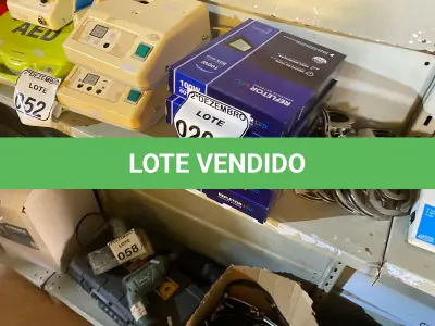 LOTE 020 - 05 REFLETORES LED AMBIENTE EXTERNO 100W. (NOVO), (NO ESTADO) ATENÇÃO! FAZER A VISITAÇÃO ANTES DE ARREMATAR, NÃO SABEMOS SE FUNCIONA. LEILÃO NÃO TEM GARANTIA E NEM DEVOLUÇÃO, SUJEITO A POSSÍVEIS AVARIAS VISÍVEIS/OCULTAS E/OU AUSÊNCIA DE COMPONENTES.