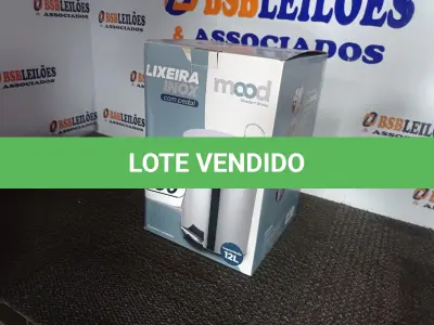 LOTE 180 - 01 LIXEIRA EM INOX C/PEDAL TAMANHO G MARCA GOEDERT GROUP 12L (SEM USO) (NO ESTADO, NÃO SABEMOS SE FUNCIONA. LEILÃO NÃO TEM GARANTIA E NEM DEVOLUÇÃO, SUJEITO A POSSÍVEIS AVARIAS VISÍVEIS/OCULTAS E/OU AUSÊNCIA DE COMPONENTES)