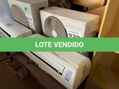 LOTE 039 - 01 KIT AR-CONDICIONADO SAMSUNG 9000 BTUS (NO ESTADO, NÃO SABEMOS SE FUNCIONA. LEILÃO NÃO TEM GARANTIA E NEM DEVOLUÇÃO, SUJEITO A POSSÍVEIS AVARIAS VISÍVEIS/OCULTAS E/OU AUSÊNCIA DE COMPONENTES)