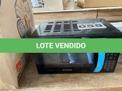 LOTE 055 - 01 - MICRO-ONDAS 21LITROS MONDIAL 110V (NO ESTADO, NÃO SABEMOS SE FUNCIONA. LEILÃO NÃO TEM GARANTIA E NEM DEVOLUÇÃO, SUJEITO A POSSÍVEIS AVARIAS VISÍVEIS/OCULTAS E/OU AUSÊNCIA DE COMPONENTES)