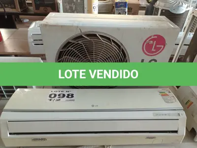 LOTE 098 - 01 KIT AR-CONDICIONADO LG 9000 BTUS (NO ESTADO, NÃO SABEMOS SE FUNCIONA. LEILÃO NÃO TEM GARANTIA E NEM DEVOLUÇÃO, SUJEITO A POSSÍVEIS AVARIAS VISÍVEIS/OCULTAS E/OU AUSÊNCIA DE COMPONENTES)