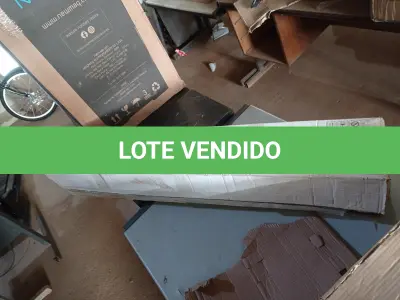 LOTE 080 - 01 - TENDA GAZEBO 2 X 2 MTS DOBRÁVEL SANFONADA RETRÁTIL FÁCIL AZUL (NO ESTADO, NÃO SABEMOS SE FUNCIONA. LEILÃO NÃO TEM GARANTIA E NEM DEVOLUÇÃO, SUJEITO A POSSÍVEIS AVARIAS VISÍVEIS/OCULTAS E/OU AUSÊNCIA DE COMPONENTES)