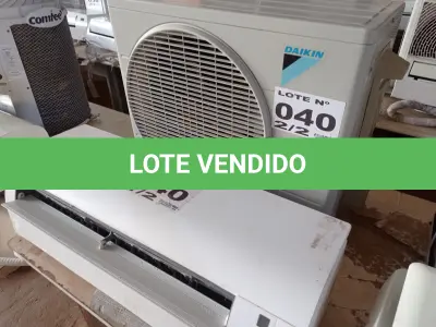 LOTE 040 - 01 KIT AR-CONDICIONADO DAIKIN 12000 BTUS (NO ESTADO, NÃO SABEMOS SE FUNCIONA. LEILÃO NÃO TEM GARANTIA E NEM DEVOLUÇÃO, SUJEITO A POSSÍVEIS AVARIAS VISÍVEIS/OCULTAS E/OU AUSÊNCIA DE COMPONENTES)