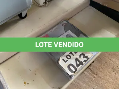 LOTE 043 - 50 - FOLHAS LIXA FERRO 221T GRÃO P100 225X275MM (NO ESTADO, NÃO SABEMOS SE FUNCIONA. LEILÃO NÃO TEM GARANTIA E NEM DEVOLUÇÃO, SUJEITO A POSSÍVEIS AVARIAS VISÍVEIS/OCULTAS E/OU AUSÊNCIA DE COMPONENTES)