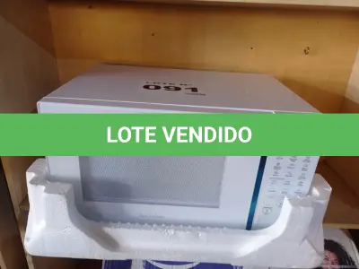 LOTE 091 - 01 - MICRO-ONDAS BRASTEMP 32 LITROS 110V (NO ESTADO, NÃO SABEMOS SE FUNCIONA. LEILÃO NÃO TEM GARANTIA E NEM DEVOLUÇÃO, SUJEITO A POSSÍVEIS AVARIAS VISÍVEIS/OCULTAS E/OU AUSÊNCIA DE COMPONENTES)