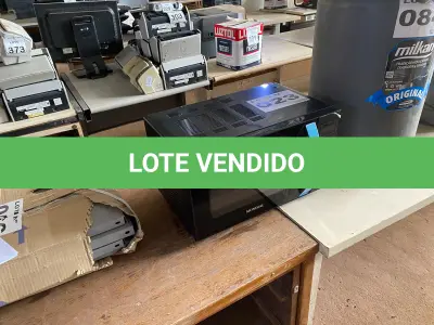 LOTE 023 - 01 - MICRO-ONDAS 21LITROS MONDIAL 110V (NO ESTADO, NÃO SABEMOS SE FUNCIONA. LEILÃO NÃO TEM GARANTIA E NEM DEVOLUÇÃO, SUJEITO A POSSÍVEIS AVARIAS VISÍVEIS/OCULTAS E/OU AUSÊNCIA DE COMPONENTES)