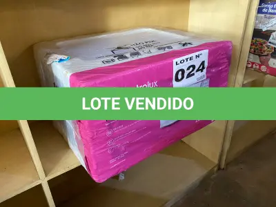 LOTE 024 - 01 - MICRO-ONDAS ELECTROLUX MEO44 34L BRANCO - 110V (NO ESTADO, NÃO SABEMOS SE FUNCIONA. LEILÃO NÃO TEM GARANTIA E NEM DEVOLUÇÃO, SUJEITO A POSSÍVEIS AVARIAS VISÍVEIS/OCULTAS E/OU AUSÊNCIA DE COMPONENTES)