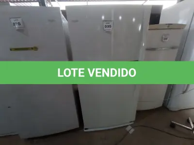 LOTE 035 - 01 REFRIGERADOR MARCA WHIRLPOOL 127V (REFRIGERATOR). (NO ESTADO EM QUE SE ENCONTRA. SUJEITO A AVARIAS OCULTAS/VISÍVEIS.) AV9321D