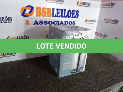 LOTE 183 - 01 LIXEIRA EM INOX C/PEDAL TAMANHO G MARCA GOEDERT GROUP 12L (SEM USO) (NO ESTADO, NÃO SABEMOS SE FUNCIONA. LEILÃO NÃO TEM GARANTIA E NEM DEVOLUÇÃO, SUJEITO A POSSÍVEIS AVARIAS VISÍVEIS/OCULTAS E/OU AUSÊNCIA DE COMPONENTES)
