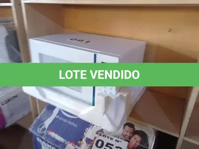 LOTE 091 - 01 - MICRO-ONDAS BRASTEMP 32 LITROS 110V (NO ESTADO, NÃO SABEMOS SE FUNCIONA. LEILÃO NÃO TEM GARANTIA E NEM DEVOLUÇÃO, SUJEITO A POSSÍVEIS AVARIAS VISÍVEIS/OCULTAS E/OU AUSÊNCIA DE COMPONENTES)