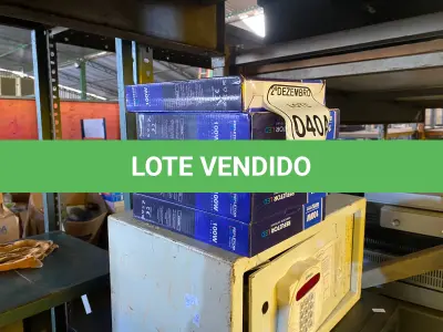 LOTE 040 - 05 REFLETORES LED AMBIENTE EXTERNO 100W. (NOVO) (NO ESTADO) ATENÇÃO! FAZER A VISITAÇÃO ANTES DE ARREMATAR, NÃO SABEMOS SE FUNCIONA. LEILÃO NÃO TEM GARANTIA E NEM DEVOLUÇÃO, SUJEITO A POSSÍVEIS AVARIAS VISÍVEIS/OCULTAS E/OU AUSÊNCIA DE COMPONENTES.