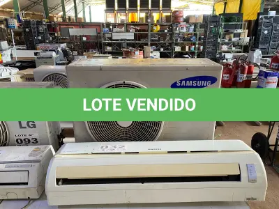 LOTE 032 - 01 KIT AR-CONDICIONADO SAMSUNG 24000 BTUS (NO ESTADO, NÃO SABEMOS SE FUNCIONA. LEILÃO NÃO TEM GARANTIA E NEM DEVOLUÇÃO, SUJEITO A POSSÍVEIS AVARIAS VISÍVEIS/OCULTAS E/OU AUSÊNCIA DE COMPONENTES)