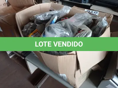 LOTE 105 - APROXIMADO 70 ITENS AUTOMOTIVOS DIVERSOS (NO ESTADO, NÃO SABEMOS SE FUNCIONA. LEILÃO NÃO TEM GARANTIA E NEM DEVOLUÇÃO, SUJEITO A POSSÍVEIS AVARIAS VISÍVEIS/OCULTAS E/OU AUSÊNCIA DE COMPONENTES)