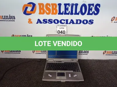 LOTE 040 - 01 NOTEBOOK MARCA DELL S/FONTE. (NO ESTADO) ATENÇÃO! FAZER A VISITAÇÃO ANTES DE ARREMATAR, NÃO SABEMOS SE FUNCIONA. LEILÃO NÃO TEM GARANTIA E NEM DEVOLUÇÃO, SUJEITO A POSSÍVEIS AVARIAS VISÍVEIS/OCULTAS E/OU AUSÊNCIA DE COMPONENTES.