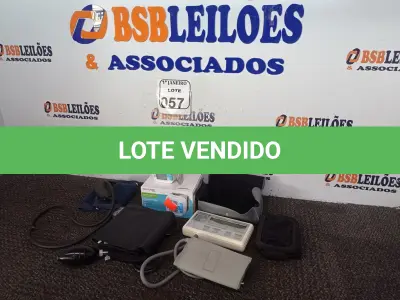 LOTE 057 - 01 LOTE C/VÁRIOS MEDIDORES DE PRESSÃO MARCAS E MODELOS DIVERSOS. (NO ESTADO) ATENÇÃO! FAZER A VISITAÇÃO ANTES DE ARREMATAR, NÃO SABEMOS SE FUNCIONA. LEILÃO NÃO TEM GARANTIA E NEM DEVOLUÇÃO, SUJEITO A POSSÍVEIS AVARIAS VISÍVEIS/OCULTAS E/OU AUSÊNCIA DE COMPONENTES.