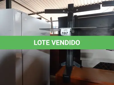 LOTE 197 - 01 CONVERSOR DE MESA AJUSTÁVEL (VARIDESK). NO ESTADO EM QUE SE ENCONTRA. SUJEITO A AVARIAS OCULTAS/VISÍVEIS.)